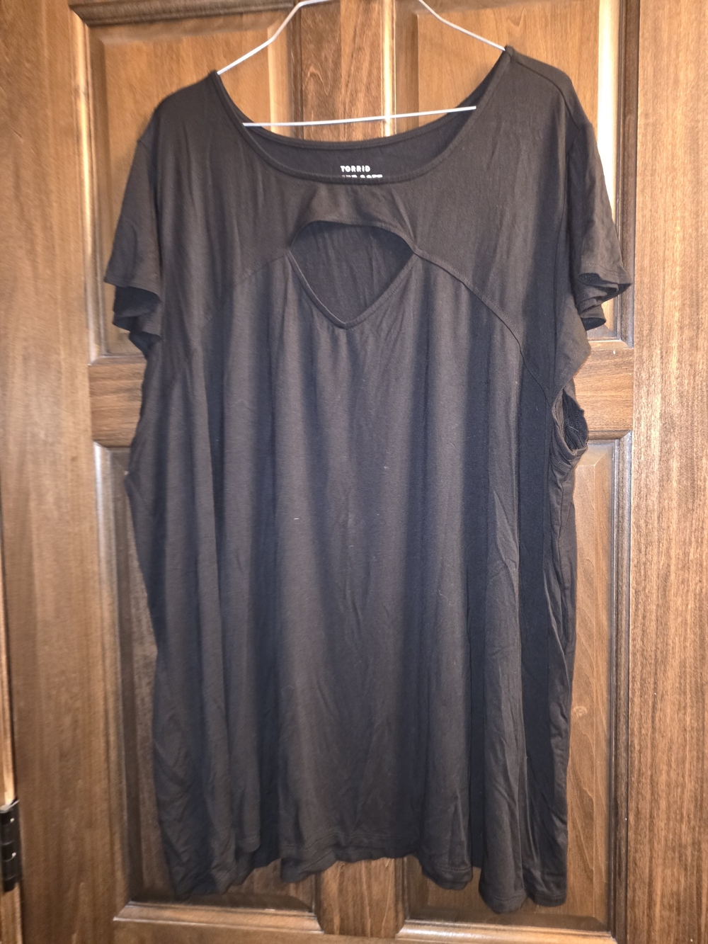 torrid Black Short Sleeve Keyhole Tunic Top